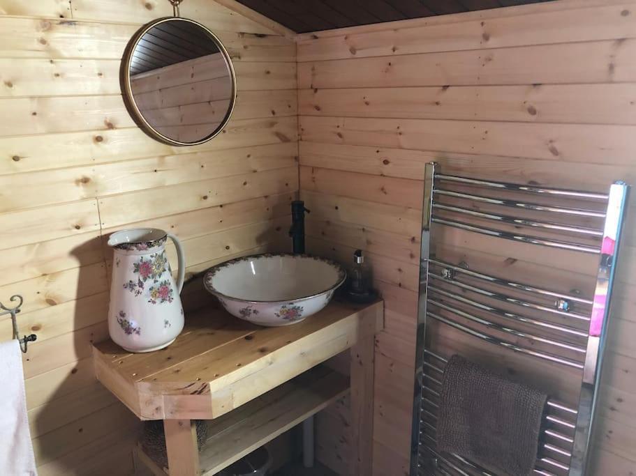 Bentham Unique Tiny House Near 3 Peaks - The Zedshed 아파트 외부 사진