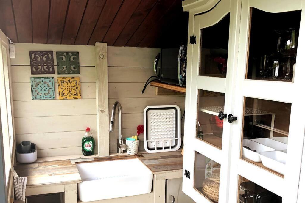 Bentham Unique Tiny House Near 3 Peaks - The Zedshed 아파트 외부 사진